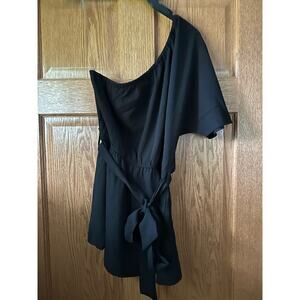 Staccato Black asymmetrical One Shoulder Top Small